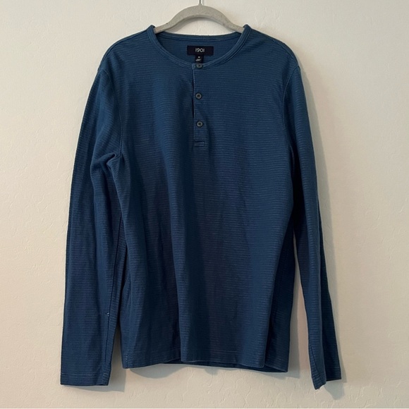 1901 Long Sleeved Shirt - Picture 1 of 8